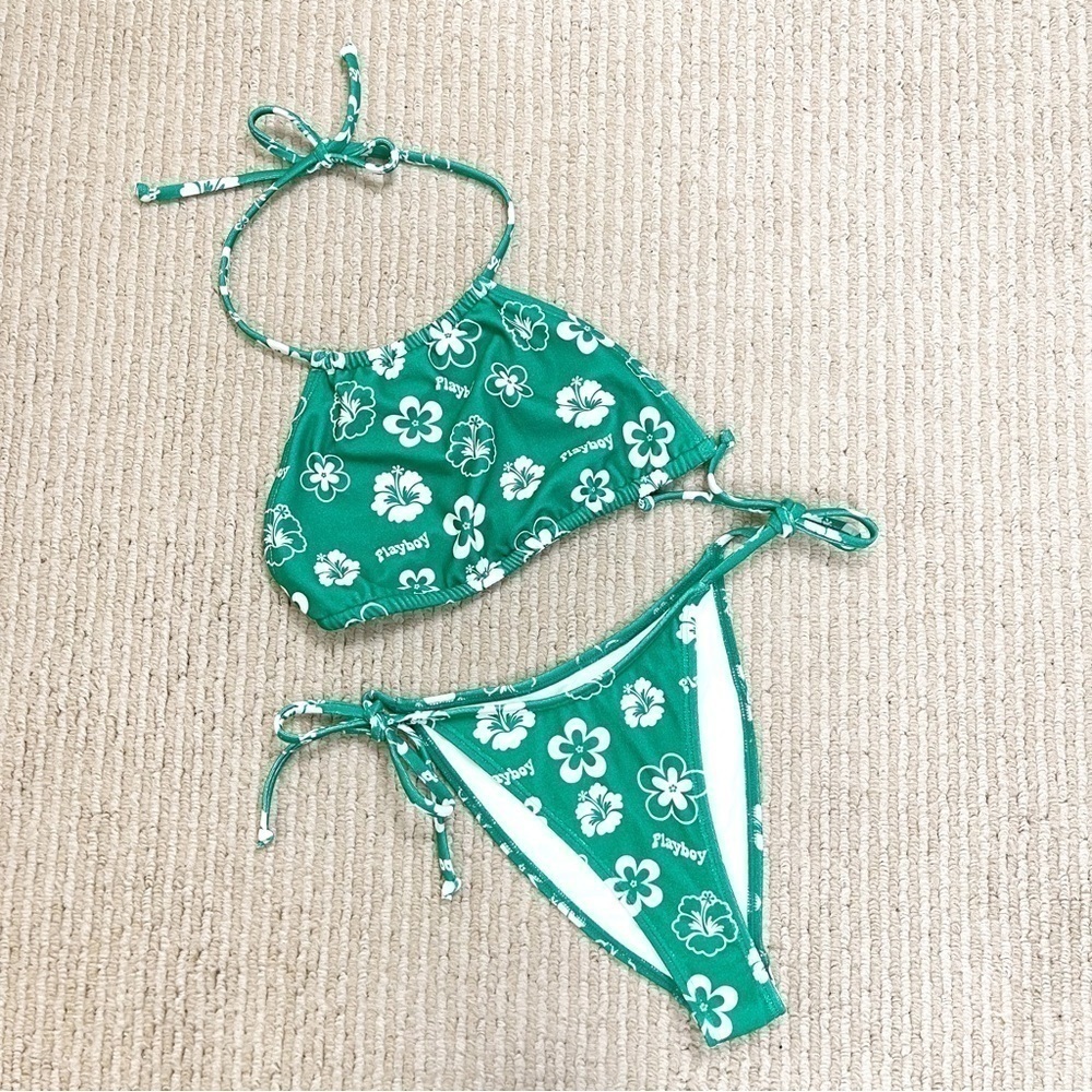 Playboy X Pacsun‎ Floral/Hawaiian Print Bikini Set Size Small Women